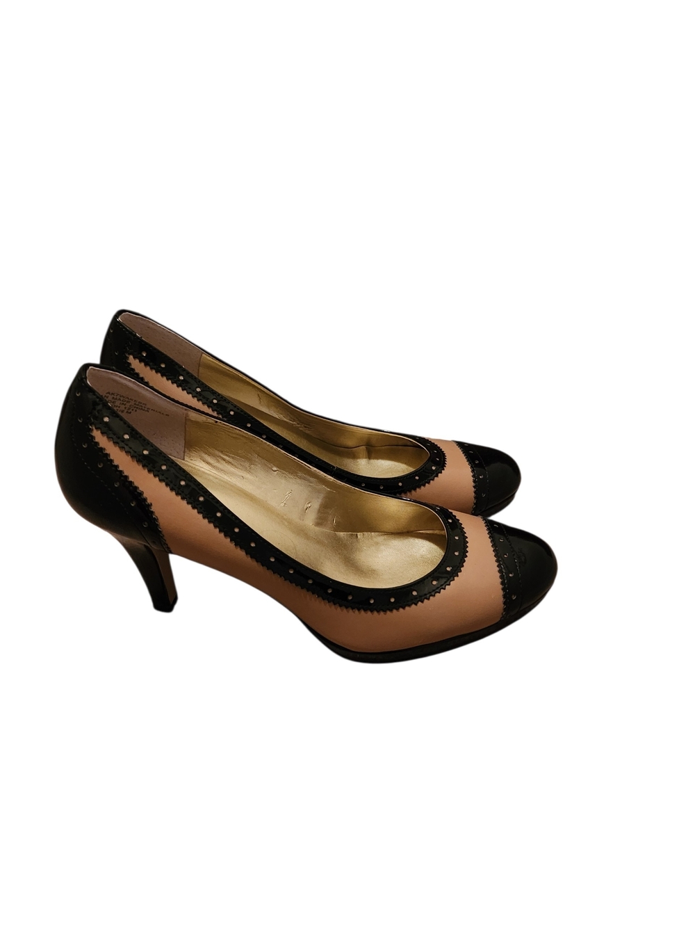 Anne Klein Two-Tone Tan and Black Cap-Toe Vintage Style Pumps